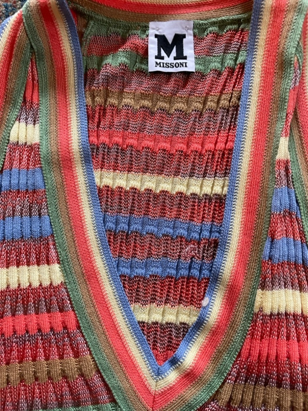 Missoni Rainbow Ribbed V-Neck Knit Tank — Red, Green, Blue, Yellow Sz 8 womans - Picture 6 of 9